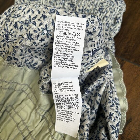 Madewell Smocked Pull-On Shorts in Florentine Floral Womens Medium Blue Airy - Picture 9 of 12